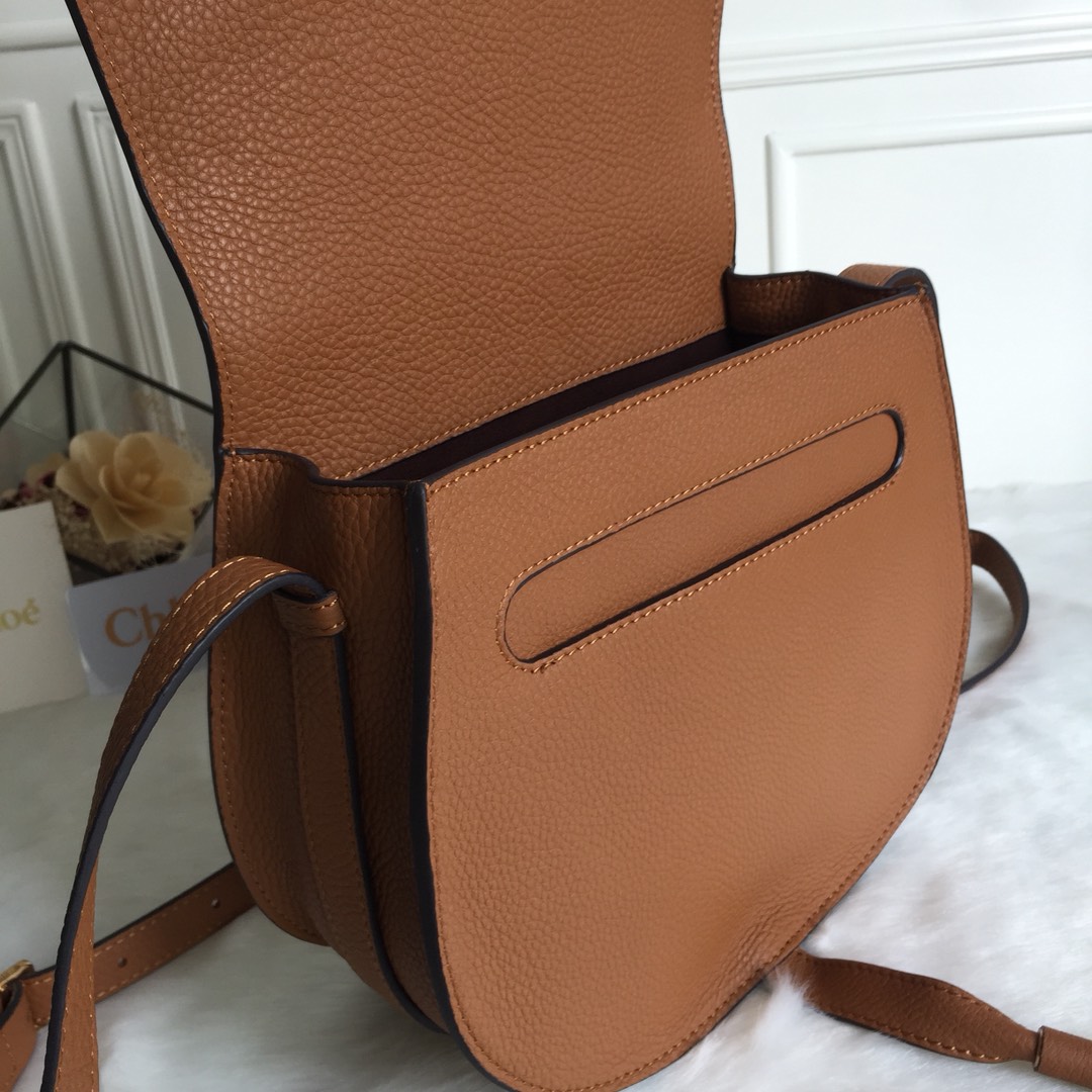 Chloe Marcie Saddle Shoulder Bag In Brown Grained Leather